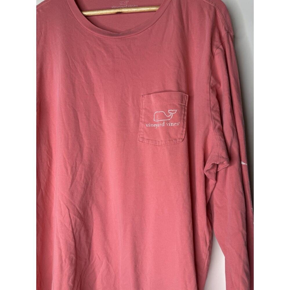 Vineyard Vines Long Sleeve T-Shirt Men's XXL Whale Logo Pink Salmon Front Pocket - Picture 2 of 7